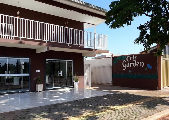 Pousada Cris Garden Bed&Breakfast Foz do Iguaçu